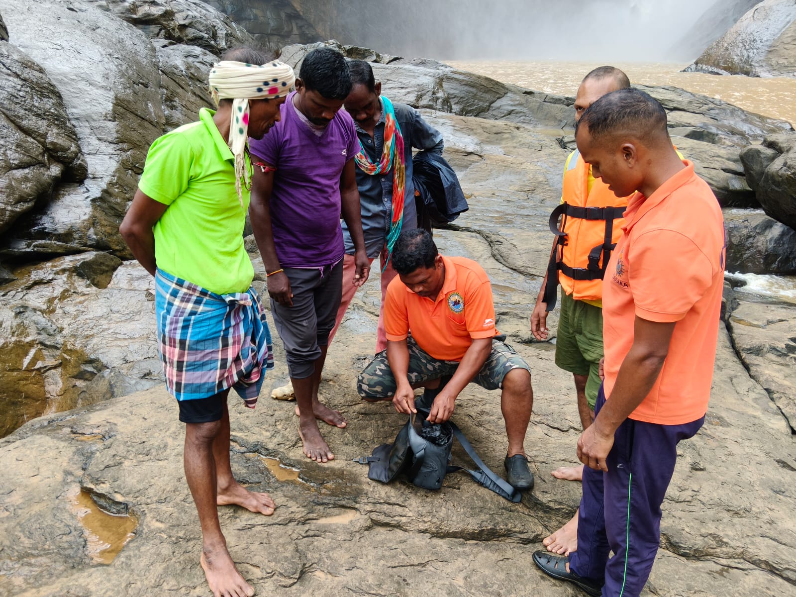 Young YouTuber Drowns in Duduma Waterfall Tragedy