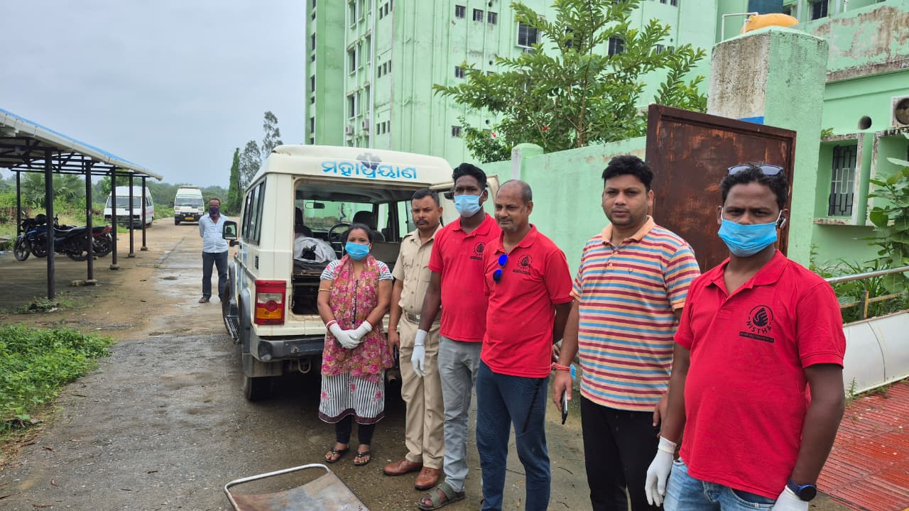 ନିଷ୍ଠା ପରିବାର ତରଫ ରୁ ଅଜଣା ଶବ ସତ୍କାର କରାଗଲା।