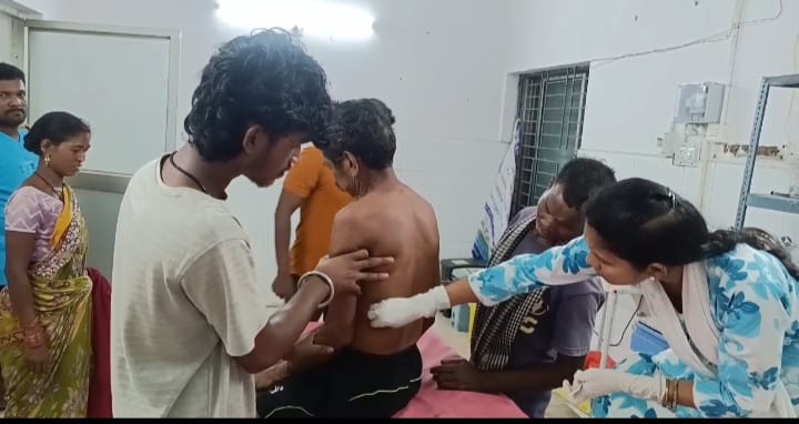 ବାଇକ୍ ଦୁର୍ଘଟଣା ରେ ୨ଆହତ ।