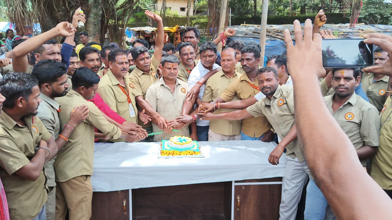 କାଶୀପୁର ଡ୍ରାଇଭର ମହାସଂଘ ପକ୍ଷରୁ ଡ୍ରାଇଭର ଦିବସ ପାଳିତ