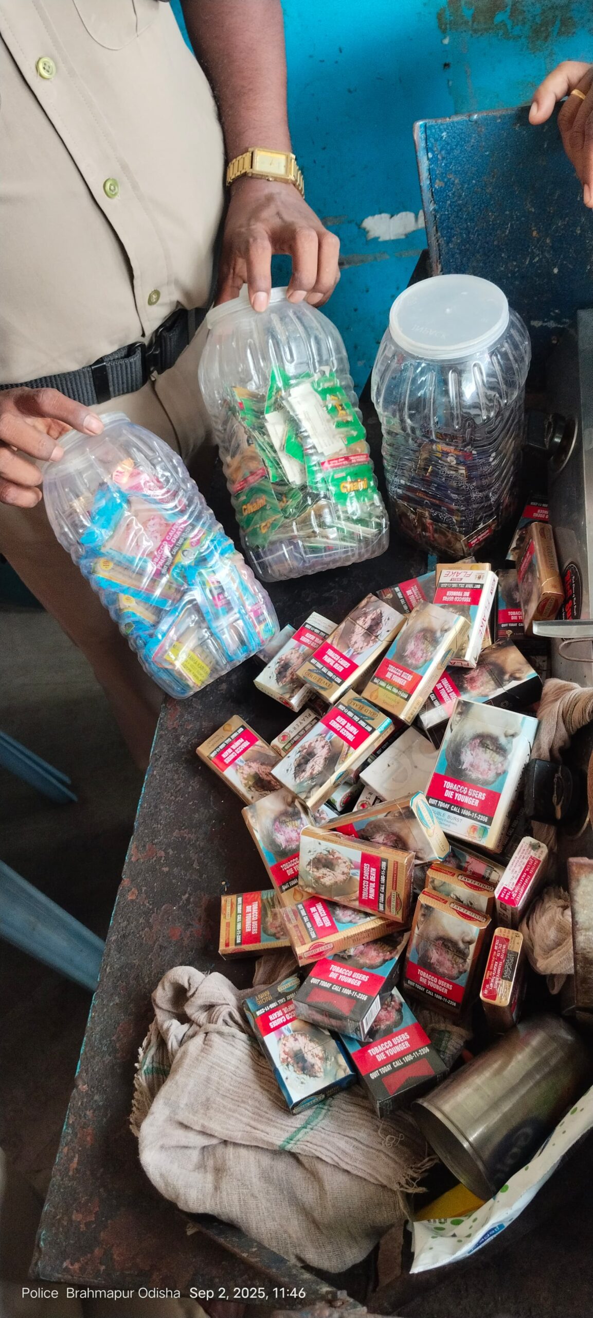 ବ୍ରହ୍ମପୁର ପୋଲିସଙ୍କ “ଅପରେସନ ପ୍ରହାର” ଅଭିଯାନରେ ଗୁଟଖା ଦୋକାନରେ ଚଢ଼ାଉ