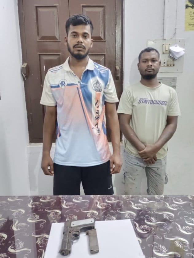 ଦୁଇ ସନ୍ଦିଗ୍ଧ ଯୁବକ ଗିରଫ ଓ ପିସ୍ତଲ୍ ଜବତ।