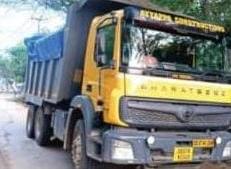 ଆନ୍ଧ୍ରରୁ ଚୋରା ବାଲି ଆଣି ଓଡ଼ିଶାରେ ବିକ୍ରି କରିବା ଅଭିଯୋଗରେ ଟିପର ଜବତ, ୪ ଲକ୍ଷ ଟଙ୍କା ଜରିମାନା ।