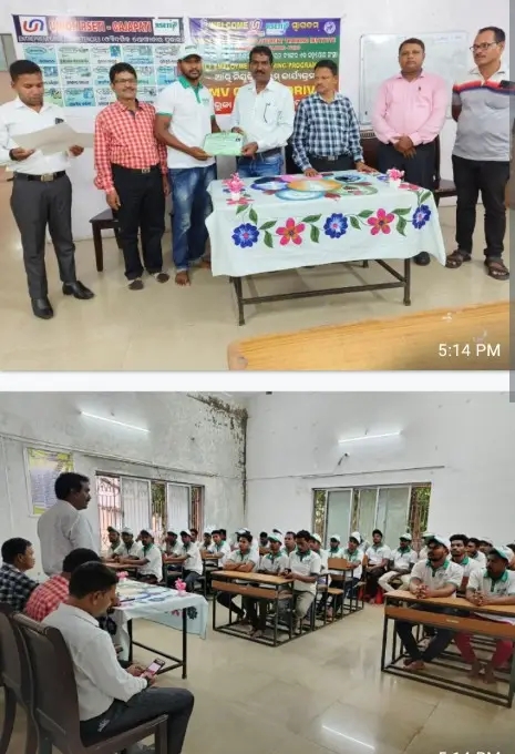 ୟୁନିୟନ ଗ୍ରାମ୍ୟ ଆତ୍ମନିଯୁକ୍ତି ପ୍ରଶିକ୍ଷିଣ ଅନୁଷ୍ଠାନ ଦ୍ଵାରା ପୁରୁଷ ମାନଙ୍କୁ ହାଲୁକା ମୋଟର ଯାନ ମାଲିକ ଚାଳକ ତାଲିମ କାର୍ଯ୍ୟକ୍ରମର ଉଦଯାପନୀ ଉତ୍ସବ ଅନୁଷ୍ଠିତ ହୋଇଥିଲା ।