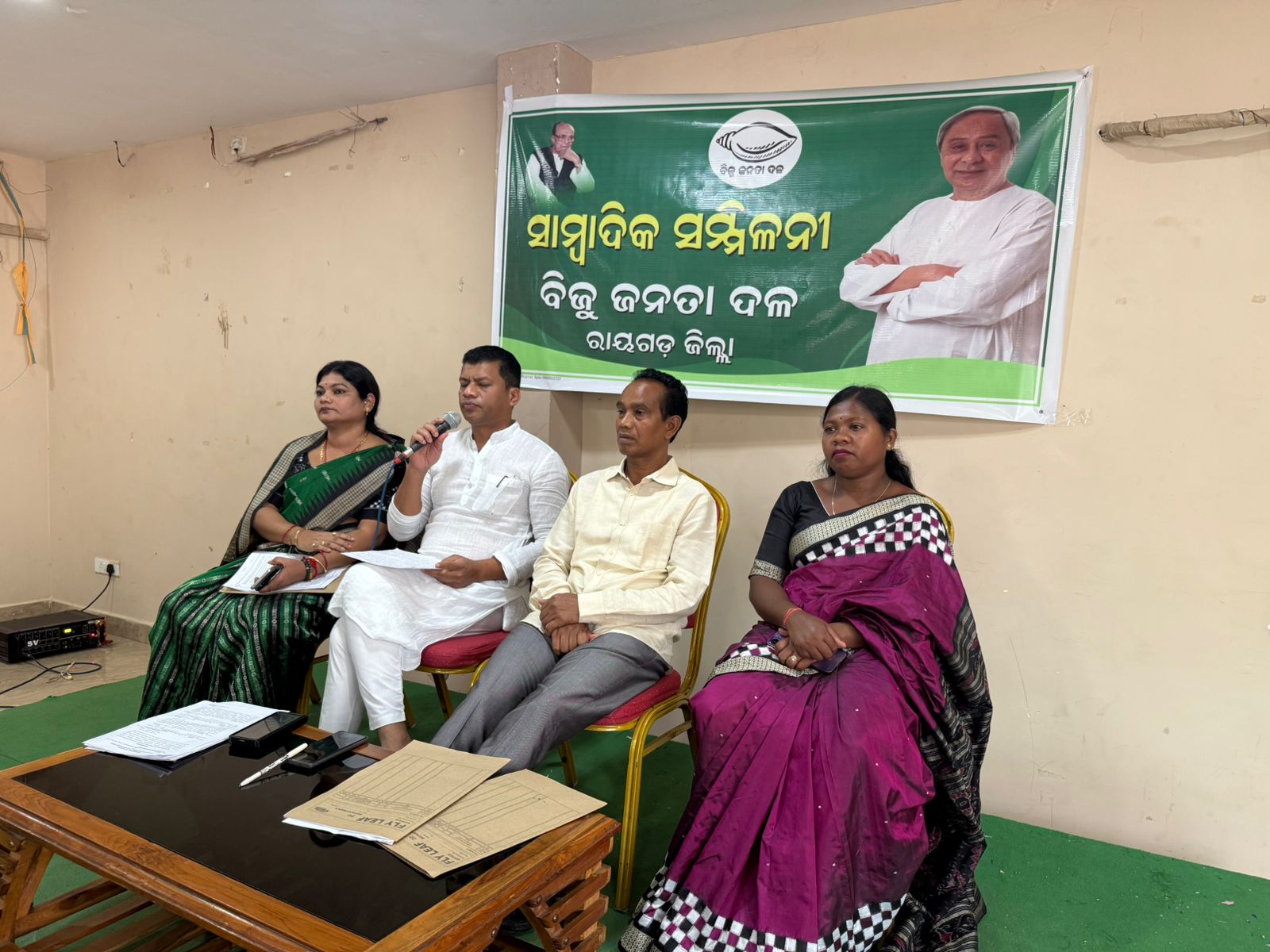 ପୂର୍ବତନ ଏସଡିସି ଉପଦେଷ୍ଟାଙ୍କ ଚାଞ୍ଚଲ୍ୟକର ଅଭିଯୋଗକ୍ରୀଡ଼ା ଓ ସଂଗୀତ ସାମଗ୍ରୀ କିଣାରେ ୪ କୋଟିର ଦୁର୍ନୀତି