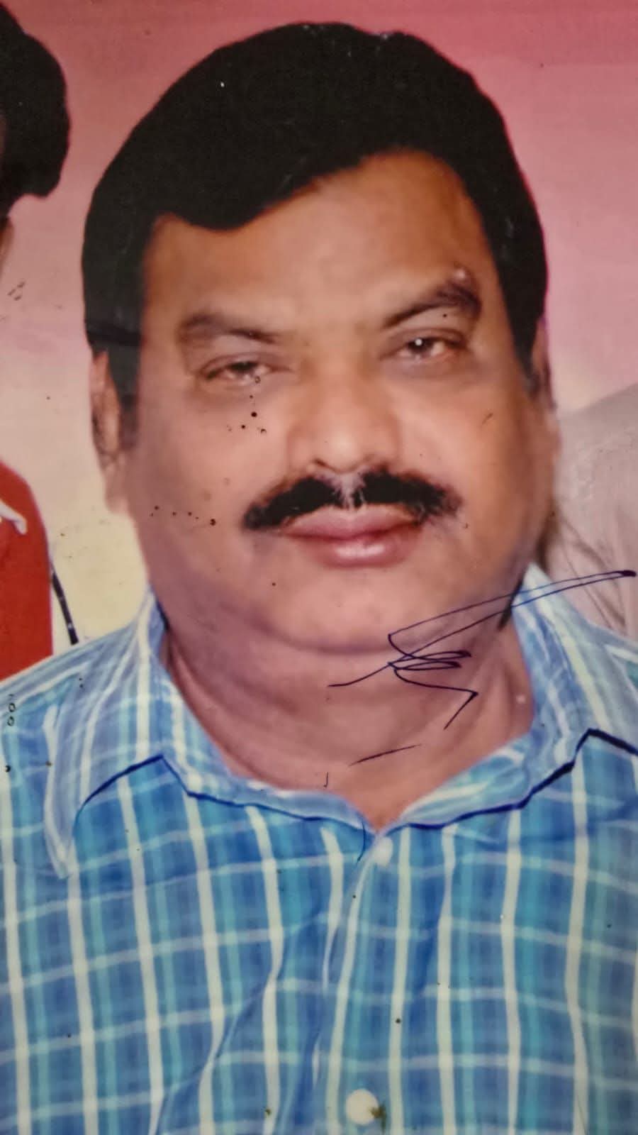 ସେମିଲିଗୁଡାର ପ୍ରସିଦ୍ଧ ସମାଜସେବୀ ଏବଂ ବ୍ୟବସାୟୀ ଶ୍ରୀ ଲକ୍ଷ୍ମଣ କୁମାର ରାଉତ ଙ୍କ ଦେହାନ୍ତ ଆଜି ହୋଇଛି !