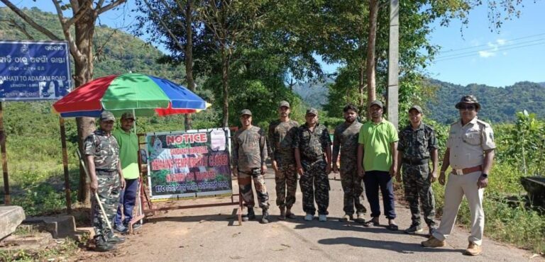 ସମ୍ଭାବ୍ୟ ଲଘୁଚାପ ମୋନ୍ଥା ପାଇଁ ଗଜପତିରେ ସମସ୍ତ ପର୍ଯ୍ୟଟନସ୍ଥଳୀର ପ୍ରବେଶ ପଥକୁ ପ୍ରଶାସନ ସିଲ କଲା ।