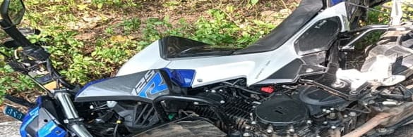 ବାଇକ-ସ୍କୁଟି ମୁହାଁମୁହିଁ