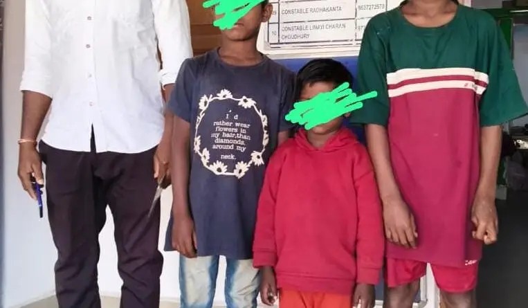 ଅସହାୟ ତିନି ଜଣ ଶିଶୁଙ୍କୁ ଉଦ୍ଧାର କଲା ଗଜପତି ଜିଲ୍ଲା ପ୍ରଶାସନ ।