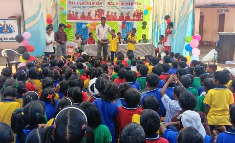 ଅଗ୍ରଣୀ ସିସିଡ଼ି ଅନୁଷ୍ଠାନ ଦ୍ୱାରା ମୁକୁନ୍ଦପୁର ଠାରେ ବାଲ୍ ସ୍ବାସ୍ଥ୍ୟ ମେଳା ଅନୁଷ୍ଠିତ।