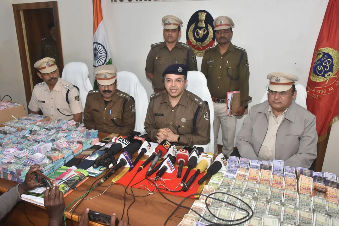 ରାଉରକେଲାରେ ଅନ୍ତର୍ରାଜ୍ୟ ଲଟେରି ରାକେଟ୍‌ ଧରାପଡ଼ିଲା, ୨୫ ଲକ୍ଷରୁ ଅଧିକ ଟଙ୍କା ଜବତ