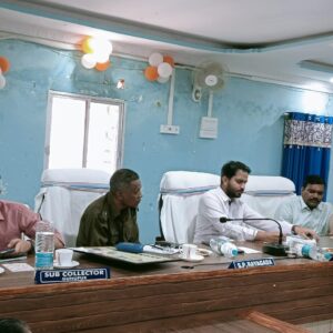 ପଦ୍ମପୁର ବ୍ଲକରେ ଯୁଗ୍ମ ଅଭିଯୋଗ ଶୁଣାଣୀ ଶିବିର ଅନୁଷ୍ଠିତ ।