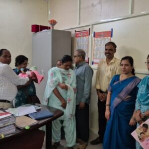 ଗଜପତିରୁ ପୋଷ୍ୟ ସନ୍ତାନ ଗ୍ରହଣ କଲେ ପଶ୍ଚିମ ବଙ୍ଗ ରାଜ୍ୟର ଏକକ ମାତୃ ପରିବାର ।