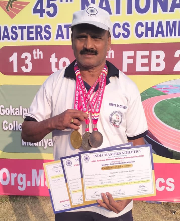 ମଧ୍ୟପ୍ରଦେଶରେ ଅନୁଷ୍ଠିତ ଜାତୀୟ ମାଷ୍ଟର୍ସ ଆଥଲେଟିକ୍ ଚମ୍ପିଅନସିପ ପ୍ରତିଯୋଗିତାରେ ଗଜପତିର ଭେଟେରାନ ଖେଳାଳୀ କିଶୋର ରଥ ସ୍ବର୍ଣ୍ଣ, ରୌପ୍ୟ ଓ ବ୍ରଞ୍ଜ ପଦକ ହାସଲ କରି ଓଡିଶା ପାଇଁ ଗୌରବ ଆଣିଲେ ।