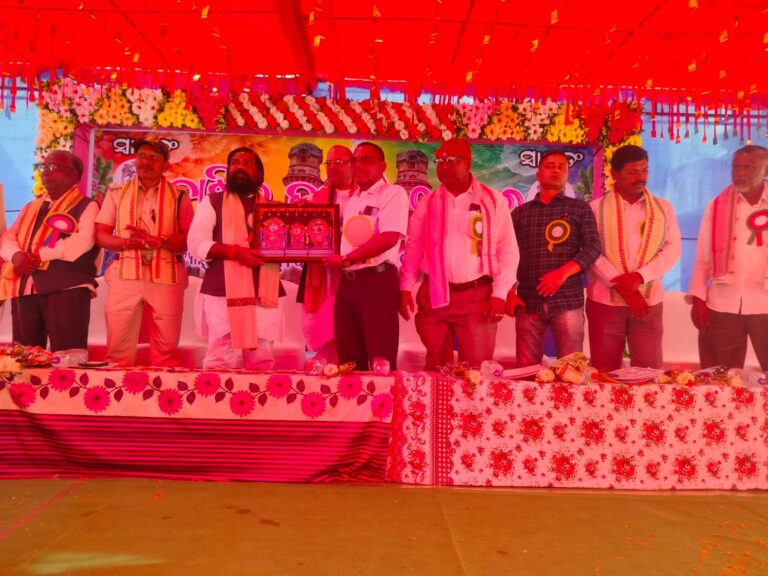 ମୋହନା ହିଲ-ଟପ ମହାବିଦ୍ୟାଳୟ ରେ ବାର୍ଷିକ ଉତ୍ସବ -୨୦୨୬ଆଡମ୍ବର ସହ ଅନୁଷ୍ଠିତ ।