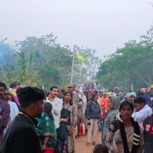ଶ୍ରୀ ମିନାଝୋଲା ତ୍ରିବେଣୀ ସାଙ୍ଗମ ଶୈବପୀଠ ମୀନାଝୋଲାରେବୁଡ଼ ପକାଇଲେଲକ୍ଷଧିକ ଜାଗରଯାତ୍ରୀ