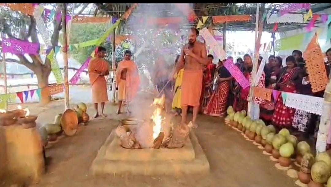 ବିଲେଇବେର୍ଣ୍ନା, ନୂଆଟିକ୍ରା ଅଲେଖ ମହିମା ମଠ ଠାରେ ୨୧ତମ ବିଶ୍ଵ ଶାନ୍ତି ବ୍ରାହ୍ମଯଜ୍ଞ ବାଲ୍ୟଲୀଳା ୨୦୨୬ ଆରମ୍ଭ ହୋଇଯାଇଛି।