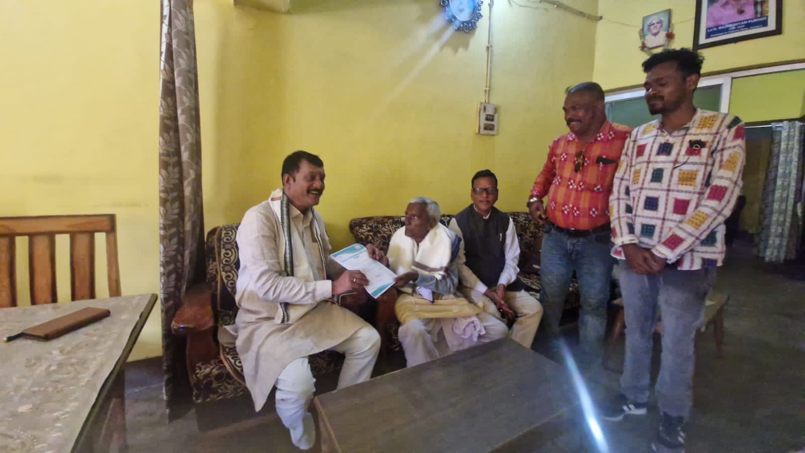 ବରଗଡ ଜିଲ୍ଲା ପ୍ରତିଷ୍ଠା ଦିବସ ଉପଲକ୍ଷେ ଜିଲ୍ଲା ସମାଜସେବୀ ସଂଘ ର ପ୍ରସ୍ତୁତି ବୈଠକ ଅନୁଷ୍ଠିତ ହୋଇଯାଇଛି।