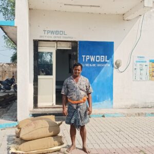 ଥୁଆପାଲି ବିଦ୍ୟୁତ ଟିପି ଡବ୍ଲ୍ଯୁଓଡିଏଲ ଅଫିସ ସମ୍ମୁଖରେ ବିଲ୍ ପୈଠ ପାଇଁ ନିଆରା ପ୍ରତିବାଦ।