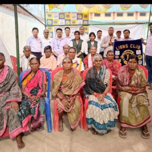 ଝରାପାଲି ମାର୍କେଟ ଥୁଆପାଲି ଲାୟନ୍ସ, ଲିଓ କ୍ଲବ ଓ ତ୍ରିଲୋଚନ ନେତ୍ରାଲୟ ସଂବଲପୁର ର ମିଳିତ ସହଯୋଗରେ ଏକ ମାଗଣା ଚକ୍ଷୁ ପରୀକ୍ଷା ଶିବିର ଅନୁଷ୍ଠିତ ହୋଇଯାଇଛି।