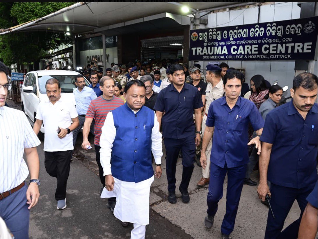 ଏସ୍‌ସିବି ମେଡିକାଲରେ ଭୟାବହ ଅଗ୍ନିକାଣ୍ଡ: ୧୦ ରୋଗୀଙ୍କ ମୃତ୍ୟୁ, ୫ ଗୁରୁତର