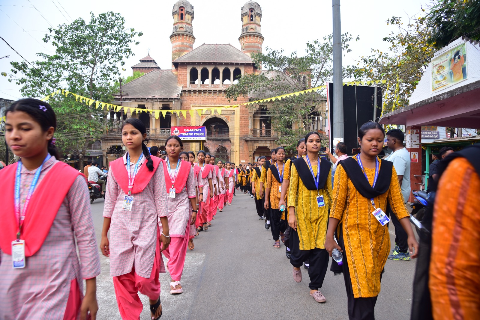 ଆନ୍ତର୍ଜାତୀୟ ମହିଳା ଦିବସର ତୃତୀୟ ଦିନରେ "ମାରାଥନ୍ ଦୌଡ଼" ଅନୁଷ୍ଠିତ ।