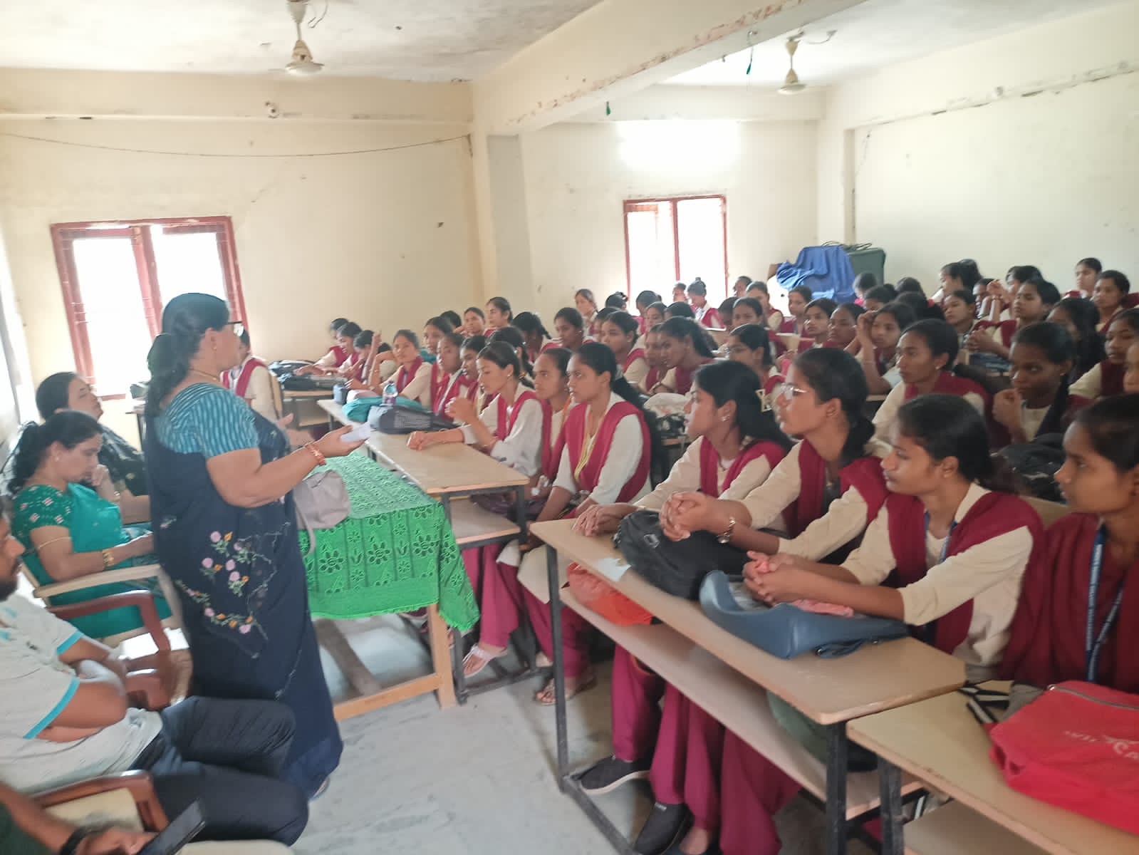 ମହିଳା ସ୍ନାତକ ମହାବିଦ୍ୟାଳୟରେ ଆର୍ନ୍ତଜାତୀୟ ମହିଳା ଦିବସ ପାଳନ ।