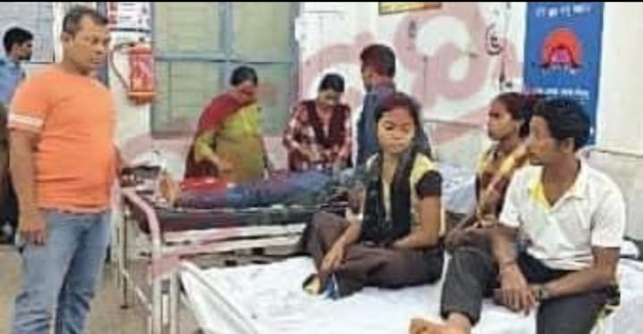 ଗଜପତିରେ ବଜ୍ରାଘାତ, 12 ଗୁରୁତର ।