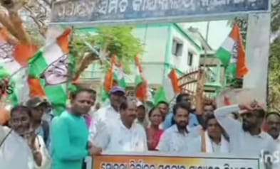 ବିଧାୟକ ଦାଶରଥି ଗମାଙ୍ଗଙ୍କ ଉପରୁ ନିଲମ୍ବନ ଆଦେଶ ପ୍ରତ୍ୟାହୃଥ ଦାବି ଜୋରଧରିଲା ।