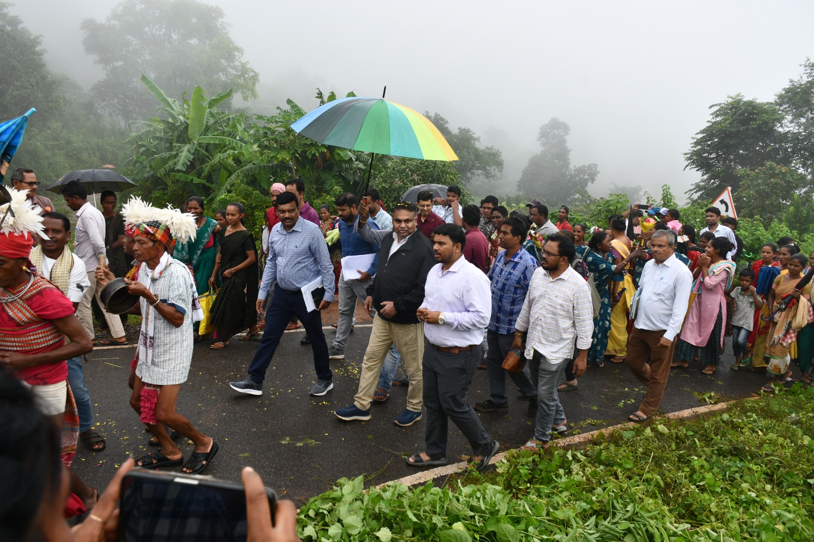 ସାମୁହିକ ପ୍ରୟାସ ଏବଂ ପ୍ରତିବଦ୍ଧତାର ଏକ ବର୍ଷ: ୨୫-୨୬ ଆର୍ଥିକ ବର୍ଷରେ ସରକାରଙ୍କ ବିଭିନ୍ନ ପ୍ରମୁଖ କାର୍ଯ୍ୟକ୍ରମର ଜିଲ୍ଲା ପରିଷଦ, ରାୟଗଡ଼ା ଦ୍ୱାରା କାର୍ଯ୍ୟକାରୀତାର ଏକ ସମୀକ୍ଷା l