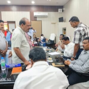 ଜିଲ୍ଲା ସଦର ମହକୁମା ଠାରେ ଜିଲ୍ଲାପାଳଙ୍କ ଯୁଗ୍ମ ଅଭିଯୋଗ ଶୁଣାଣି ଅନୁଷ୍ଠିତ