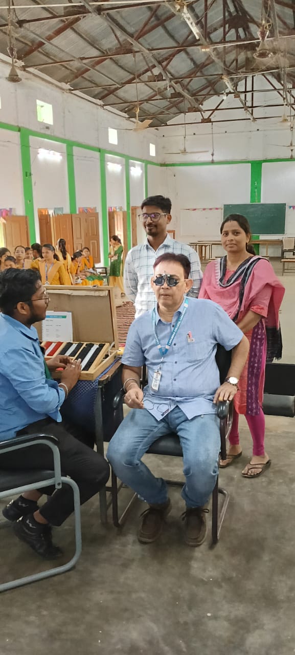 ଲରମ୍ଭା କଲେଜରେ ମାଗଣା ଚକ୍ଷୁ ପରୀକ୍ଷା ଶିବିର ଅନୁଷ୍ଠିତ ହୋଇଯାଇଛି।