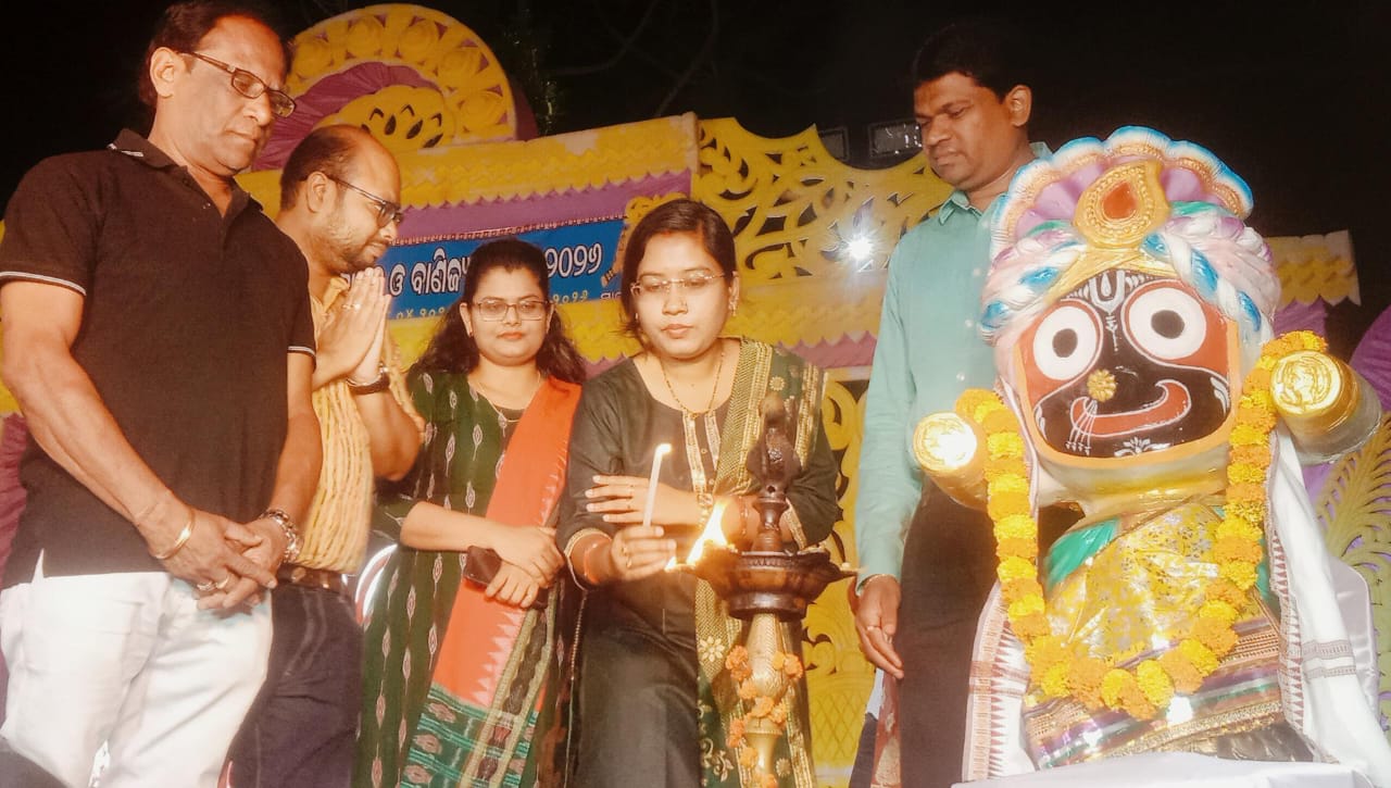 ୭ମ ଦିବସ ରେ କନ୍ଧମାଳ ଲୋକ ମହୋତ୍ସବ ଓ ବାଣିଜ୍ୟ ମେଳା