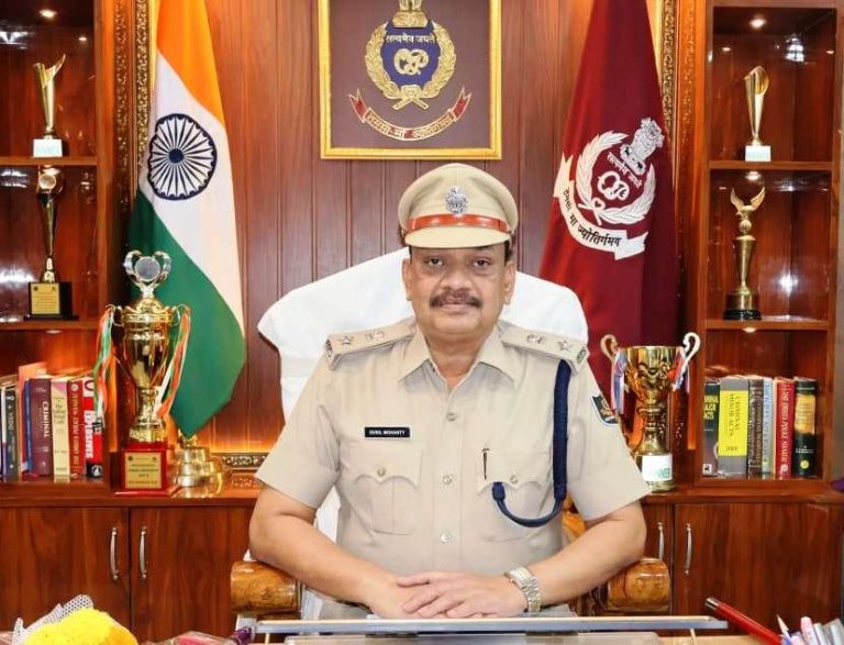 ସୁନୀଲକାନ୍ତ ମହାନ୍ତି ଗଜପତି ଜିଲ୍ଲାର ଭାରପ୍ରାପ୍ତ ଏସପି ହେଲେ