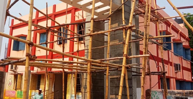 ରୋଗୀ ସେବା ଠାରୁ ବହୁ ଦୂରରେ ପାରଳାଖେମୁଣ୍ଡି ପୌର ସହରାଞ୍ଚଳ ସ୍ୱାସ୍ଥ୍ୟକେନ୍ଦ୍ର ।