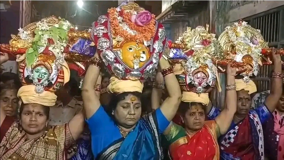 ଭଞ୍ଜନଗର ଠାକୁରାଣୀ ଯାତ୍ରାରେ ପ୍ରଥମ ନଗର ଭ୍ରମଣ ।