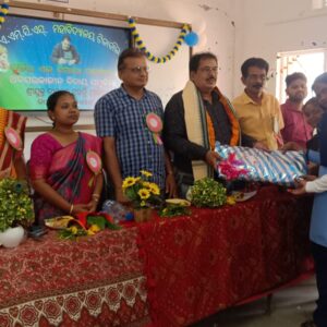 ଟିକାବାଲି ମହାବିଦ୍ୟାଳୟ ର ପ୍ରିୟ ଅଧ୍ୟକ୍ଷଙ୍କୁ କୋହଭରା ବିଦାୟ ସମ୍ବର୍ଦ୍ଧନା...