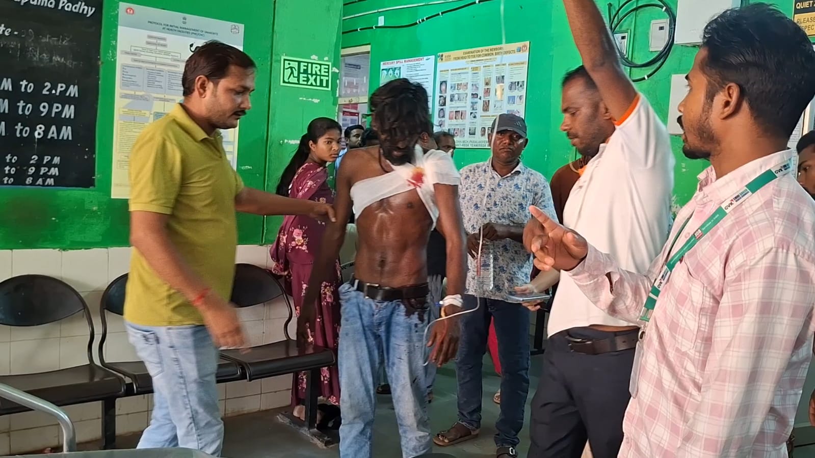 ପୂର୍ବ ଶତ୍ରୁତା ନେଇ ଯୁବକ ଛୁରାମାଡରେ ଗୁରୁତର ।