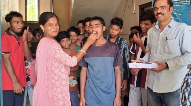 ଦଶମ ପରୀକ୍ଷାରେ ଉତ୍ତୀର୍ଣ୍ଣ ହେଲେ ଶିଶୁ ଯତ୍ନ ଅନୁଷ୍ଠାନର ଶିଶୁ ।