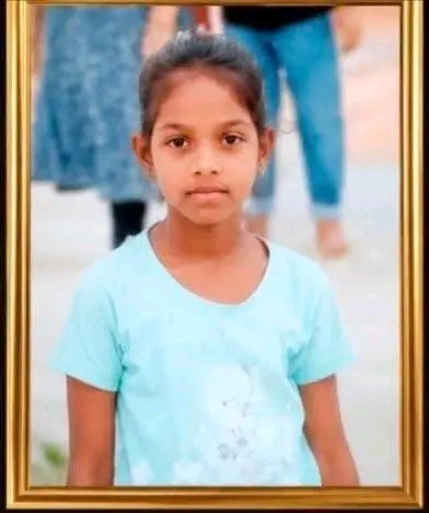 ଗଞ୍ଜାମ ଜିଲ୍ଲା ପୁରୁଷୋତ୍ତମପୁର : ଲଡକାପଲ୍ଲୀ ବାଙ୍କ ନିକଟରେ ଅଟୋ କୁ ଧକ୍କା ଦେଲା ବସ, 6 ମୃତ, ତିନି ରୁ ଉର୍ଦ୍ଧ ଗୁରୁତର