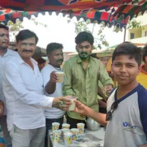 ପ୍ରଚଣ୍ଡ ରୌଦ୍ର ତାପରେ ତ୍ରାଣକର୍ତ୍ତା ସାଜିଲେ ସ୍ବେଚ୍ଛାସେବୀ ।