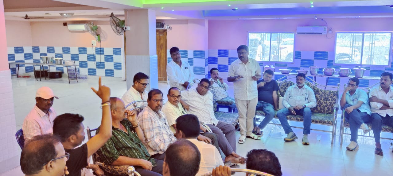 ରାୟଗଡ ଠିକାଦାର ସଙ୍ଘ ର ବୈଠକ ଅନୁଷ୍ଠିତ