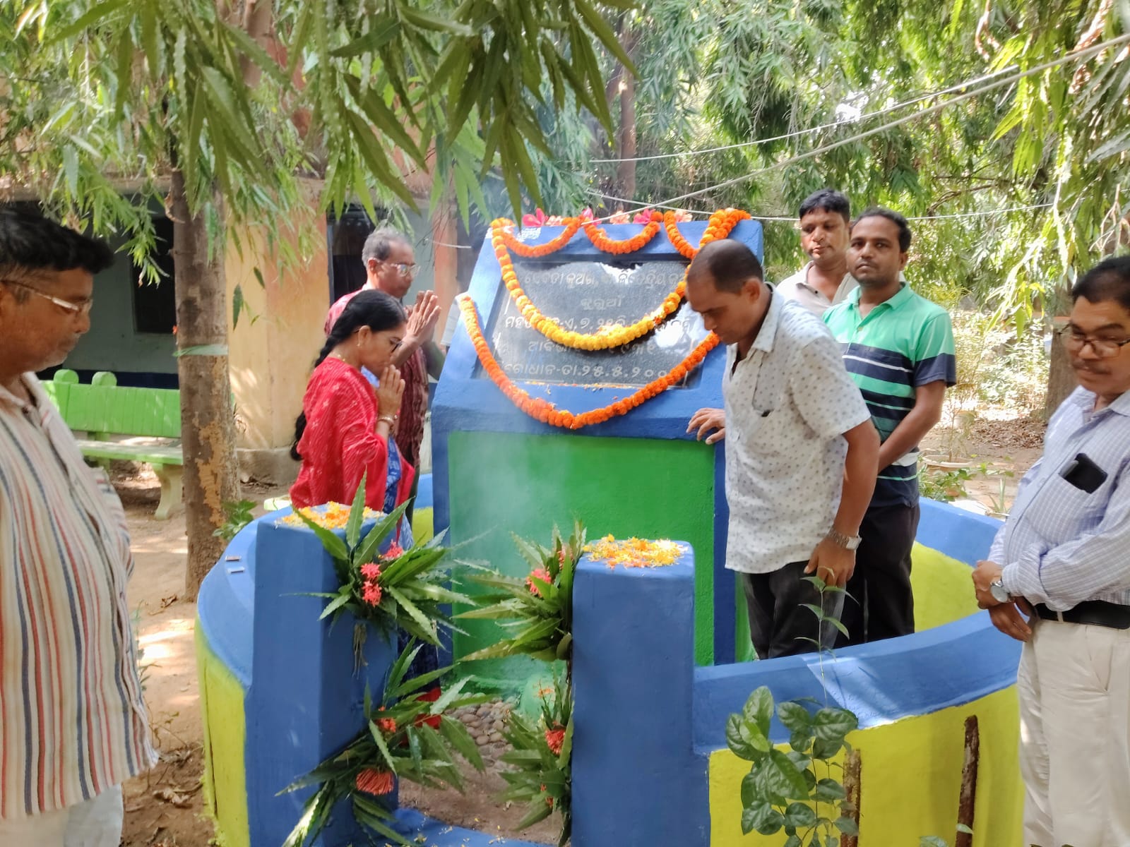 ରେମଣ୍ଡା ଉଚ୍ଚ ମାଧ୍ୟମିକ ବିଦ୍ୟାଳୟ ଠାରେ ସମାଜସେବୀ ସ୍ଵର୍ଗତ ରେବତୀ କୁଅଁର କଂ ୧୯ତମ ଶ୍ରଦ୍ଧାଞ୍ଜଳି ସଭା ଅନୁଷ୍ଠିତ ହୋଇଯାଇଛି।