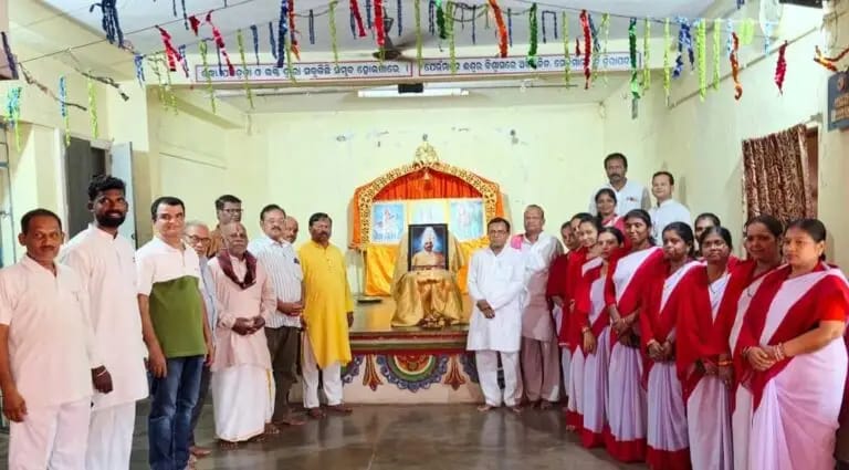 ଶ୍ରୀ ବିଶ୍ୱେଶ୍ୱର ଟୁଡୁ ଙ୍କ ସରସ୍ଵତୀ ଶିଶୁ ବିଦ୍ୟା ମନ୍ଦିର ପରିଦର୍ଶନ ।