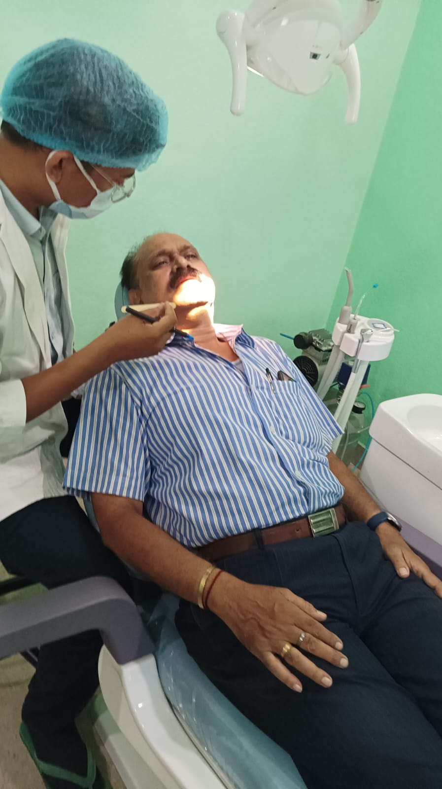 ଝରାପାଲି ମାର୍କେଟ ଥୁଆପାଲି ଲାୟନ୍ସ କ୍ଲବ ପକ୍ଷରୁ ନିଶୁଳ୍କ ଦନ୍ତ ପରୀକ୍ଷା ଶିବିର ଅନୁଷ୍ଠିତ
