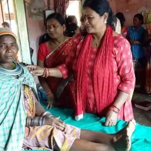 ରକ୍ତଦାନ କରି ଜୀବନର ବାର୍ତ୍ତା ବାଣ୍ଟୁଛନ୍ତି ସ୍ନିଗ୍ଧାରାଣୀ