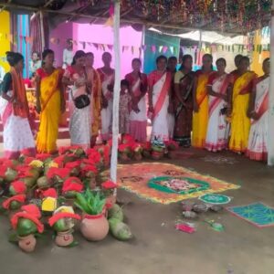 ସାନଖଣି ଓ ବଡଖଣି ଗ୍ରାମରେ ମିଳିତ ଭାବେ ତିନୋଟି ମନ୍ଦିର ପ୍ରତିଷ୍ଠା,ଗ୍ରାମରେ ଧାର୍ମିକ ଭାବନା ବୃଦ୍ଧି..