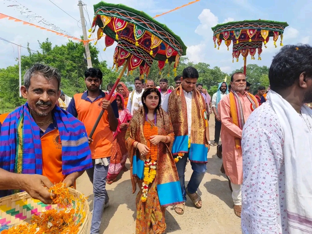 ଗଞ୍ଜାମ ଜିଲ୍ଲା ଧରାକୋଟର ବାଲିଛାଇ ଗ୍ରାମରେ ଶ୍ରୀଚୈତନ୍ୟ ମହାପ୍ରଭୁଙ୍କ ନୂତନ ମୁଖ୍ୟଦ୍ୱାର ଓ ବୀର ହନୁମାନ ବିଗ୍ରହ ପ୍ରତିଷ୍ଠା ଉତ୍ସବ ସମ୍ପନ୍ନ