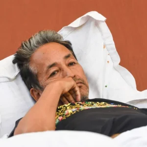ସୋନମ ୱାଙ୍ଗଚୁକଙ୍କୁ ମେଦାନ୍ତ ହସ୍ପିଟାଲ ସ୍ଥାନାନ୍ତର ପାଇଁ ଦିଲ୍ଲୀ ହାଇକୋର୍ଟଙ୍କ ନିର୍ଦ୍ଦେଶ