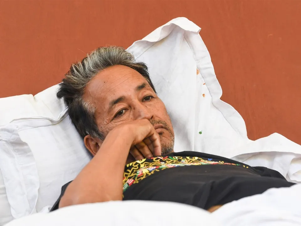 ସୋନମ ୱାଙ୍ଗଚୁକଙ୍କୁ ମେଦାନ୍ତ ହସ୍ପିଟାଲ ସ୍ଥାନାନ୍ତର ପାଇଁ ଦିଲ୍ଲୀ ହାଇକୋର୍ଟଙ୍କ ନିର୍ଦ୍ଦେଶ